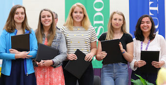 Top Ten students Connelly, Rueter, McMahon, Sticha (Salutatorian), and Regala (Valedictorian)